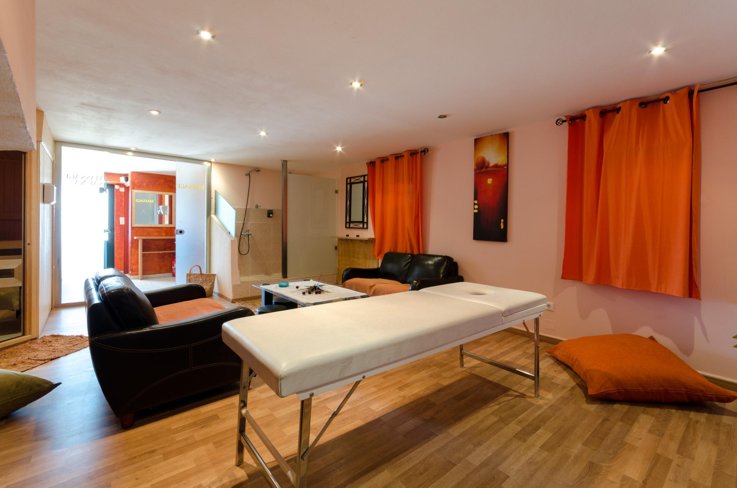 Estate Kares Aparthotel Tílisos Exteriör bild