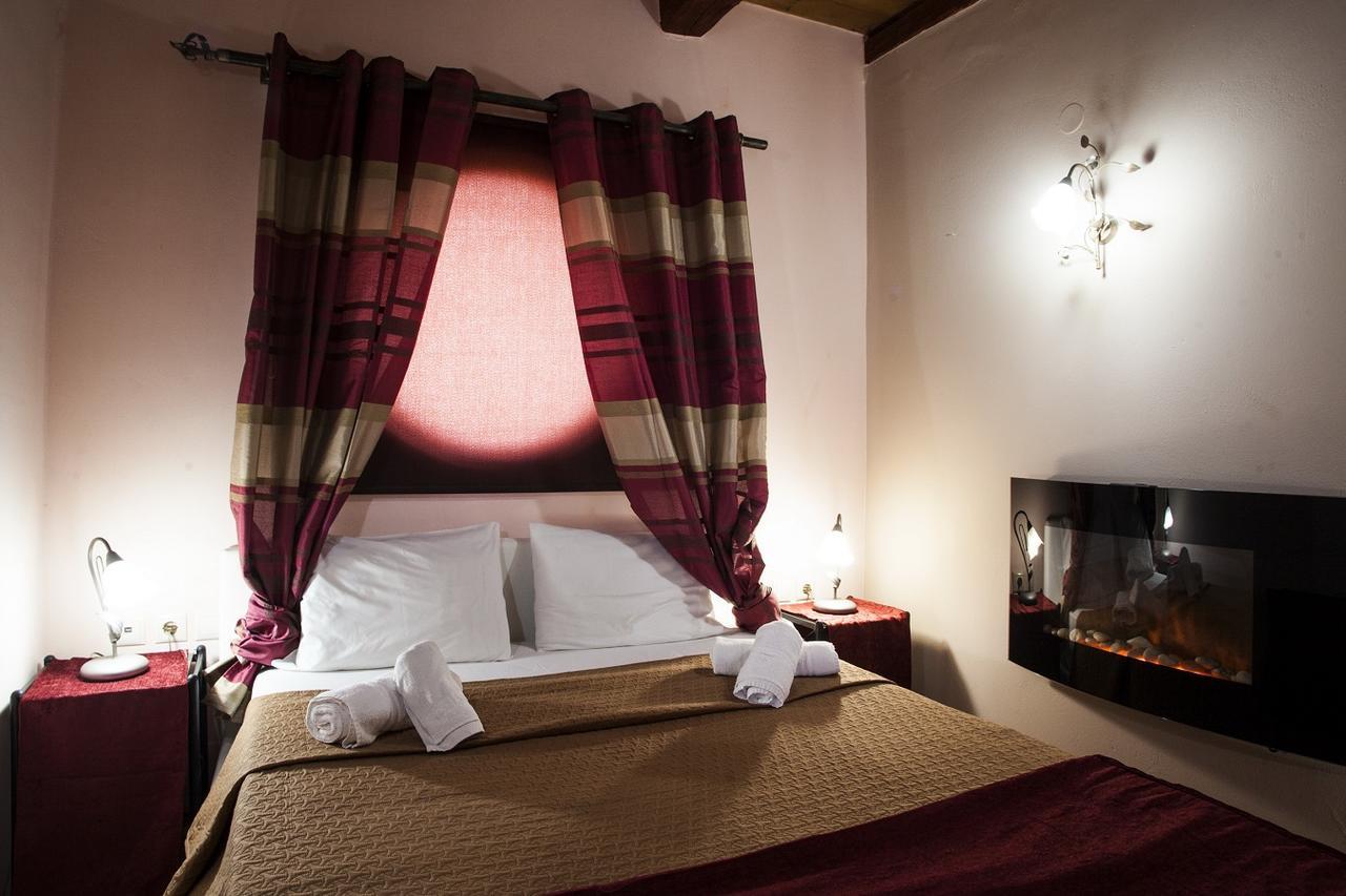 Estate Kares Aparthotel Tílisos Exteriör bild