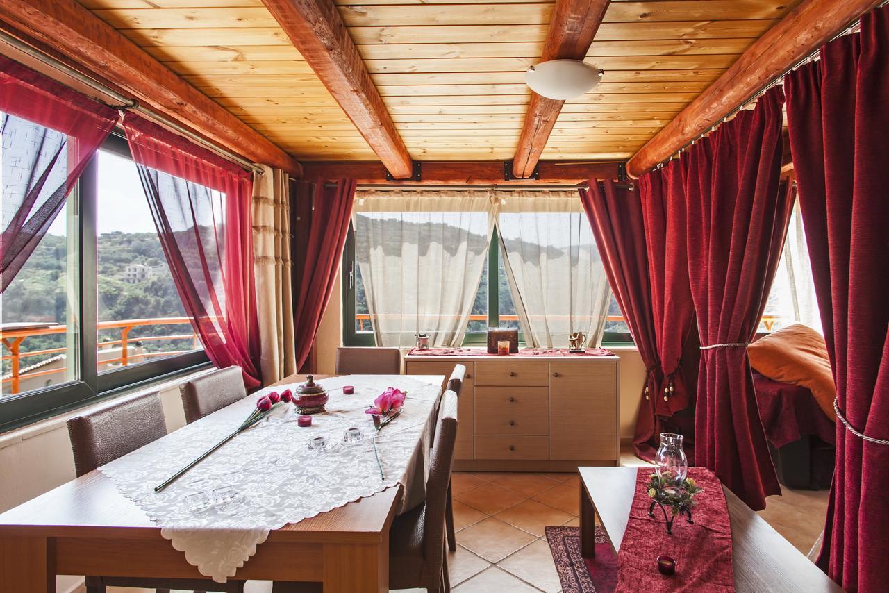 Estate Kares Aparthotel Tílisos Exteriör bild